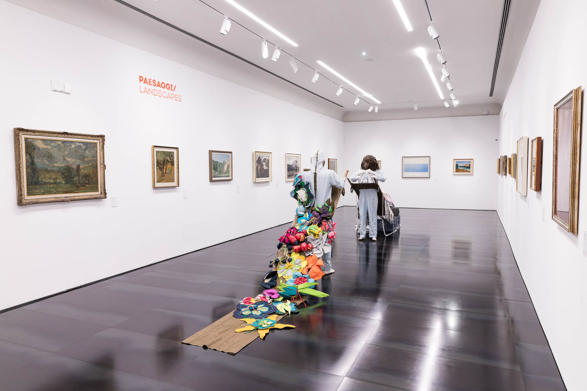 Room – LUCY + JORGE ORTA